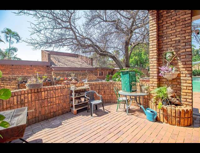 5 BEDROOM HOUSE FOR SALE IN WONDERBOOM